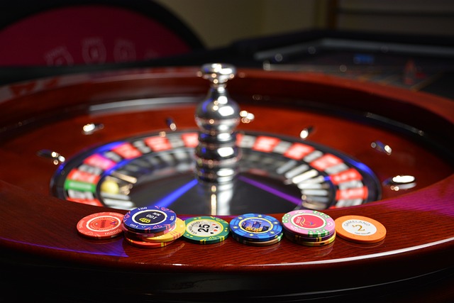 Make money online playing roulette on online casinos